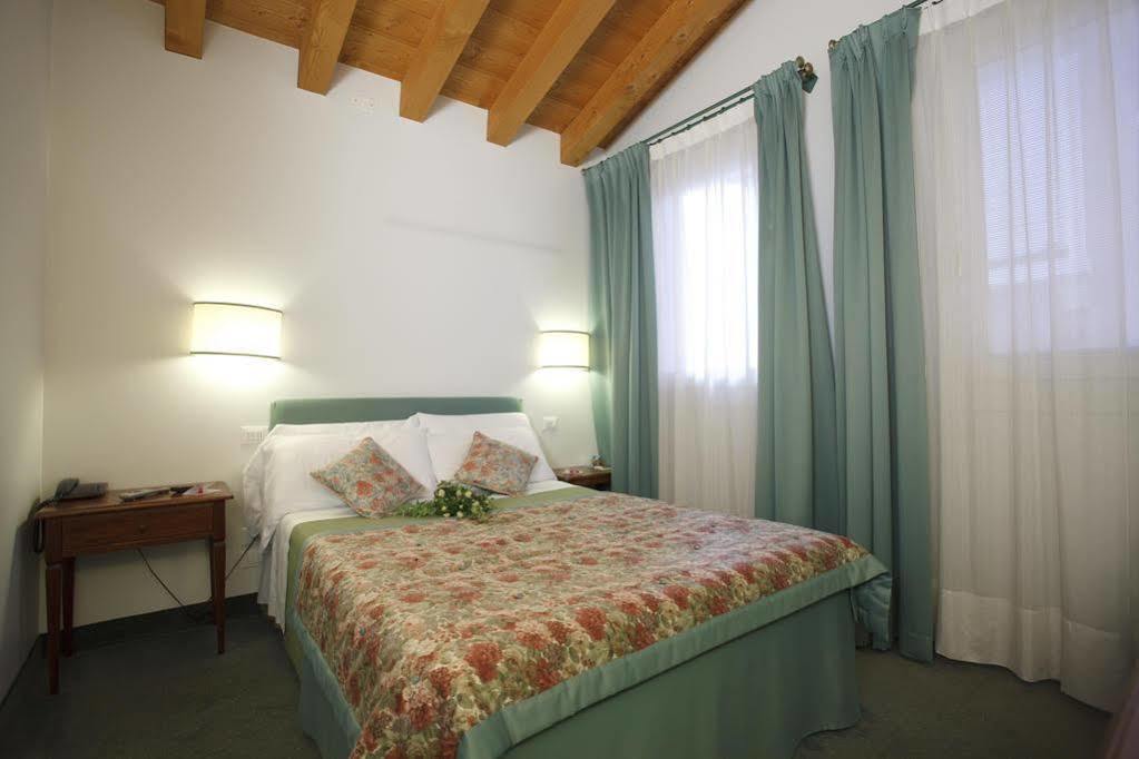 Albergo Al Moretto Castelfranco Veneto Exteriér fotografie