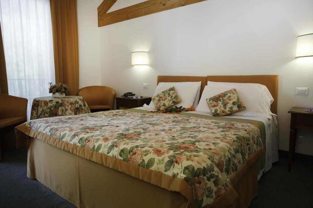 Albergo Al Moretto Castelfranco Veneto Exteriér fotografie